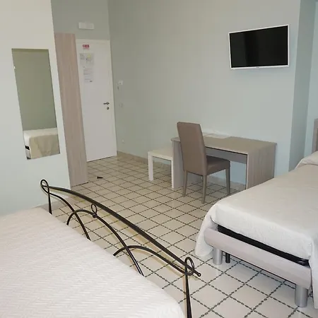 Πανσιόν Stendhal 3*