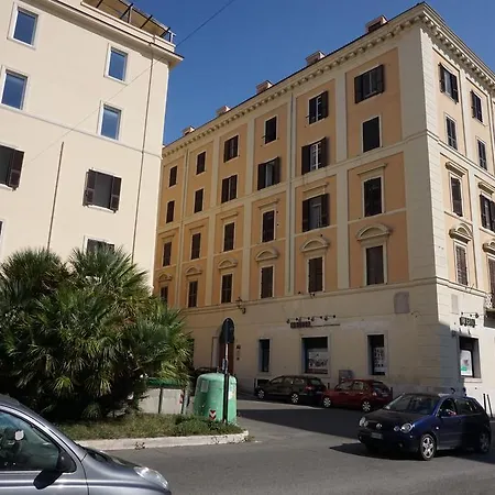 Stendhal 3* Civitavecchia